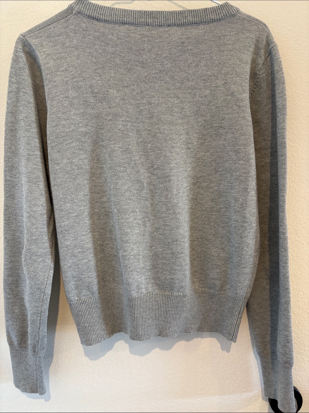 Le Lis Gray Long Sleeve Cotton Blend Tee With Embroidery 'GOLF' in white ⛳️ - Picture 6 of 7